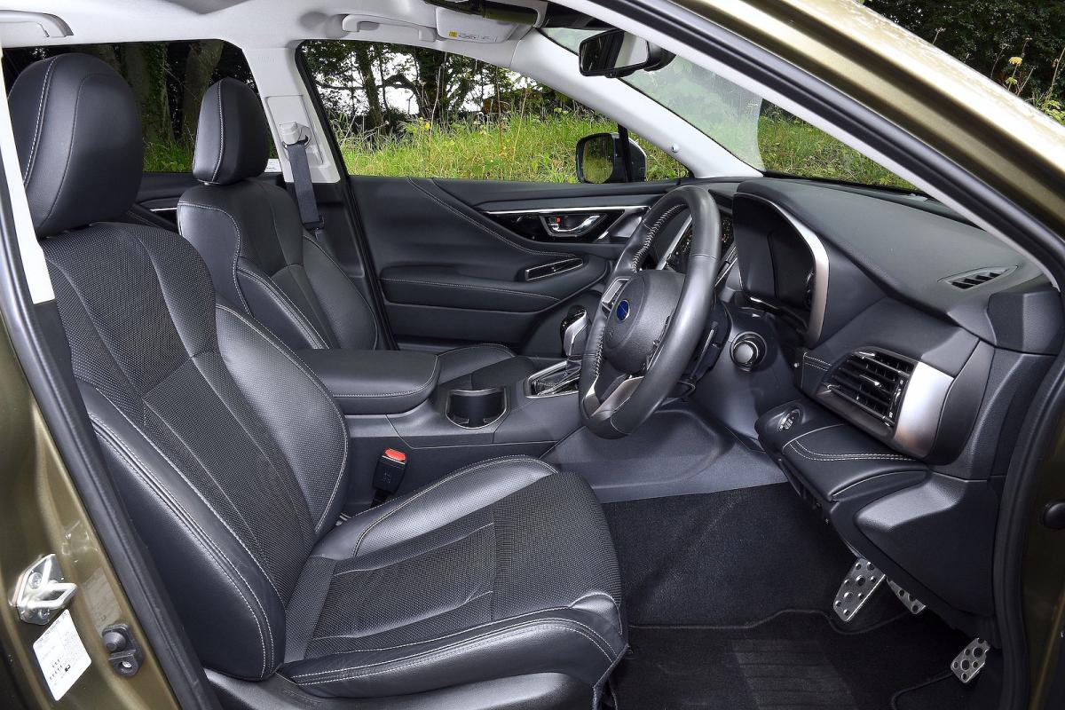 Subaru Outback front seats