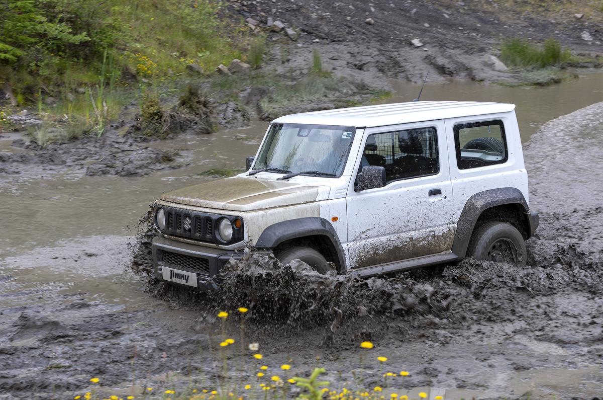 Suzuki Jimny LCV front left driving off road