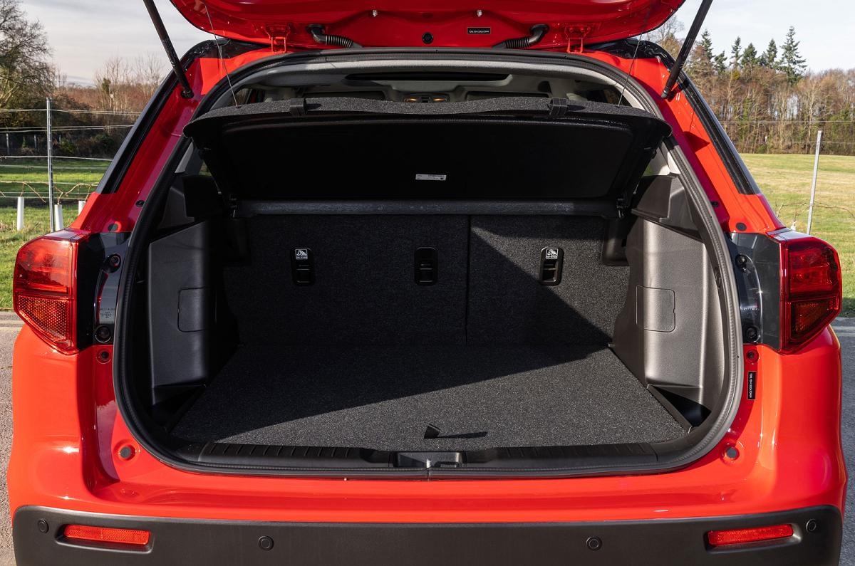 Suzuki Vitara boot