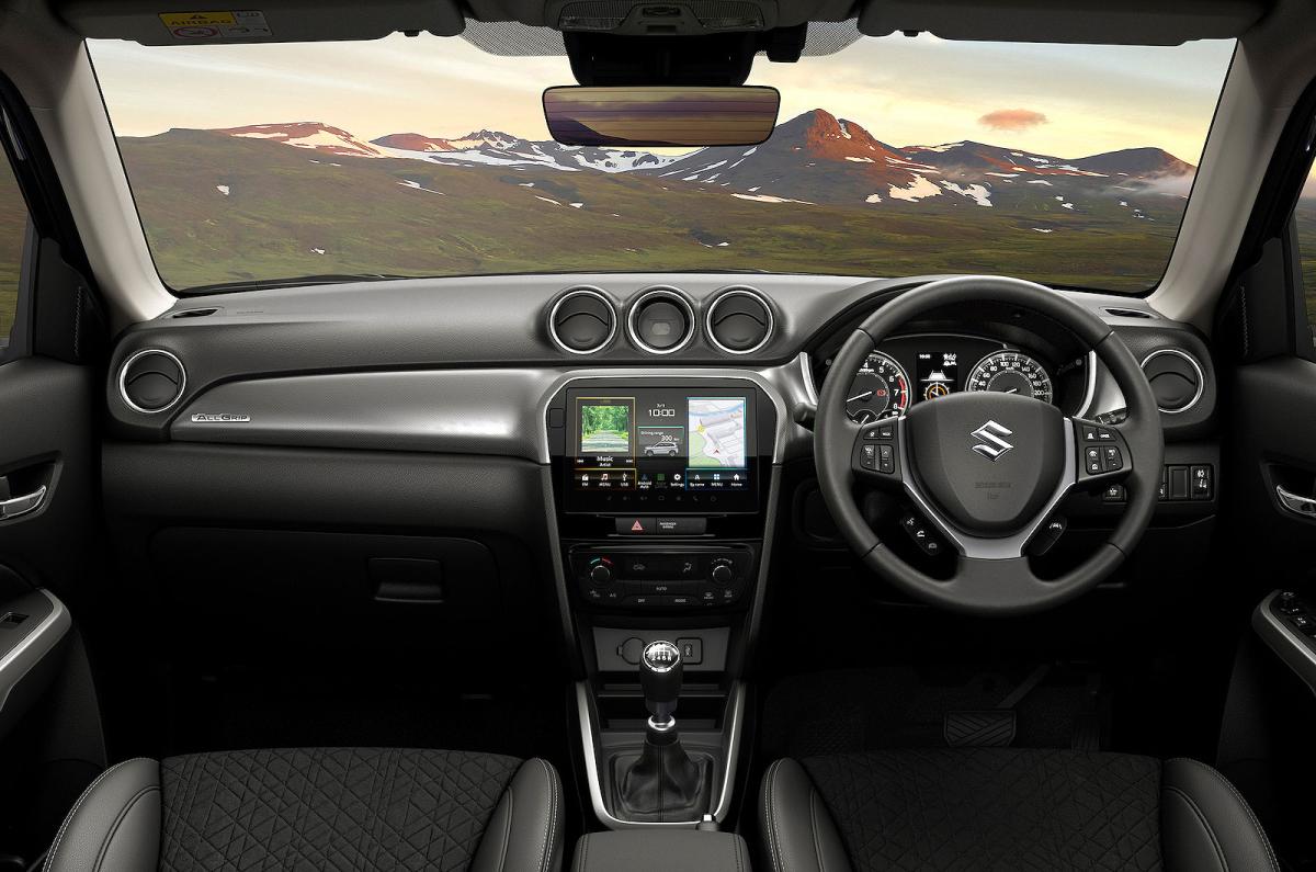 Suzuki Vitara dashboard