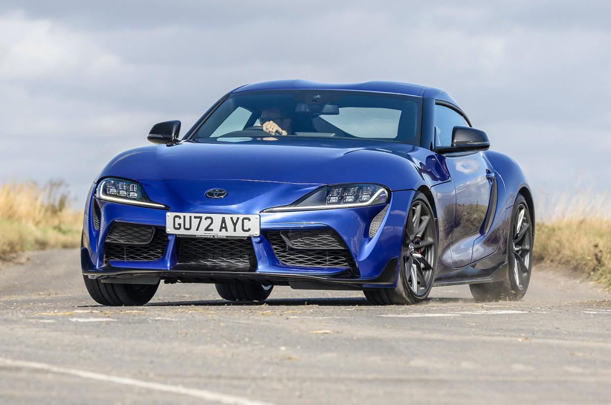 Toyota GR Supra 2022 front cornering