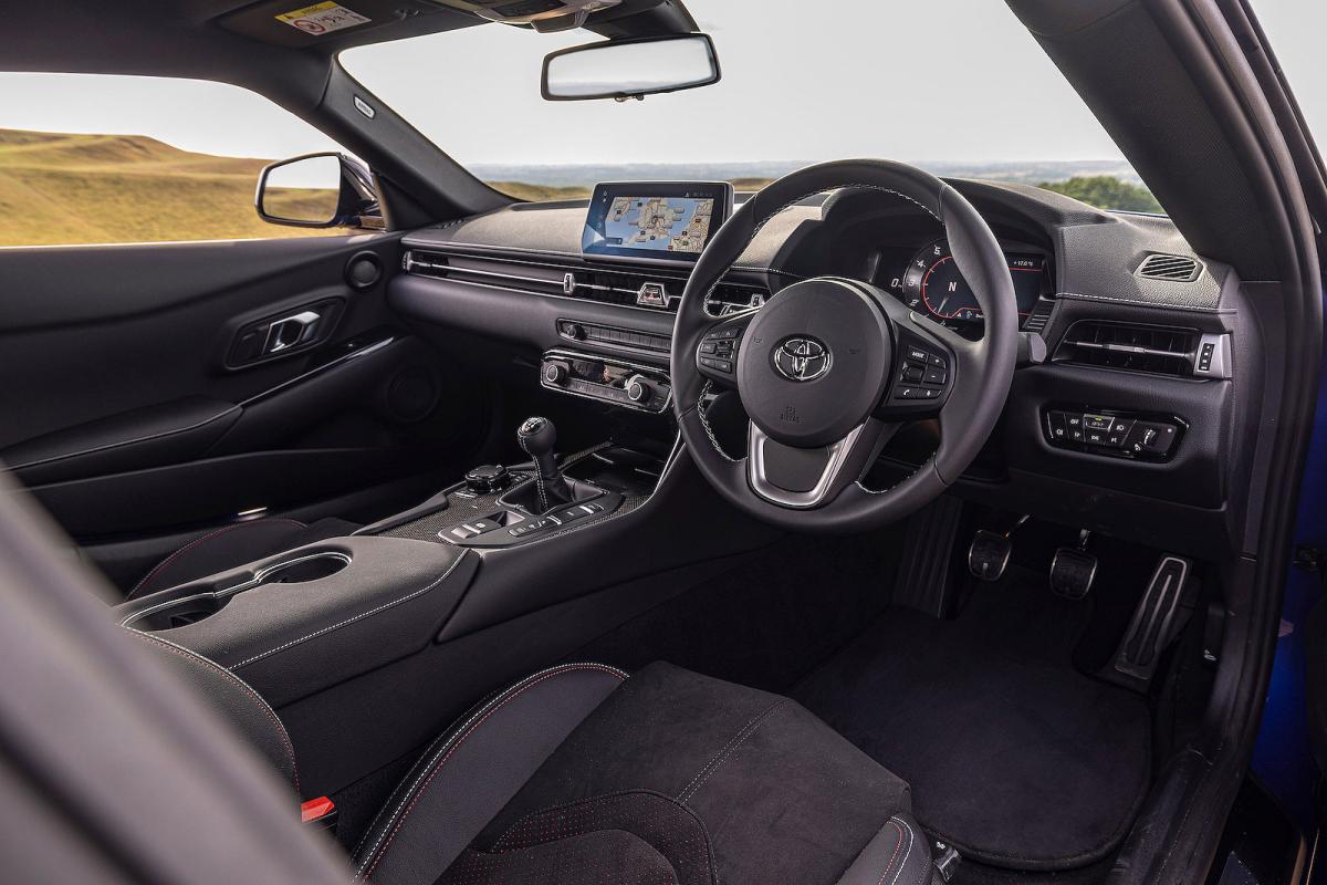Toyota GR Supra 2022 interior front seats