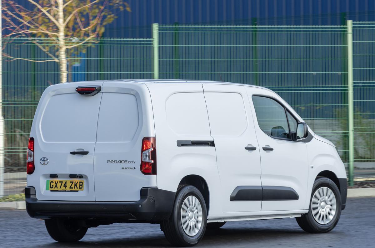 Toyota Proace City Electric driving rear right