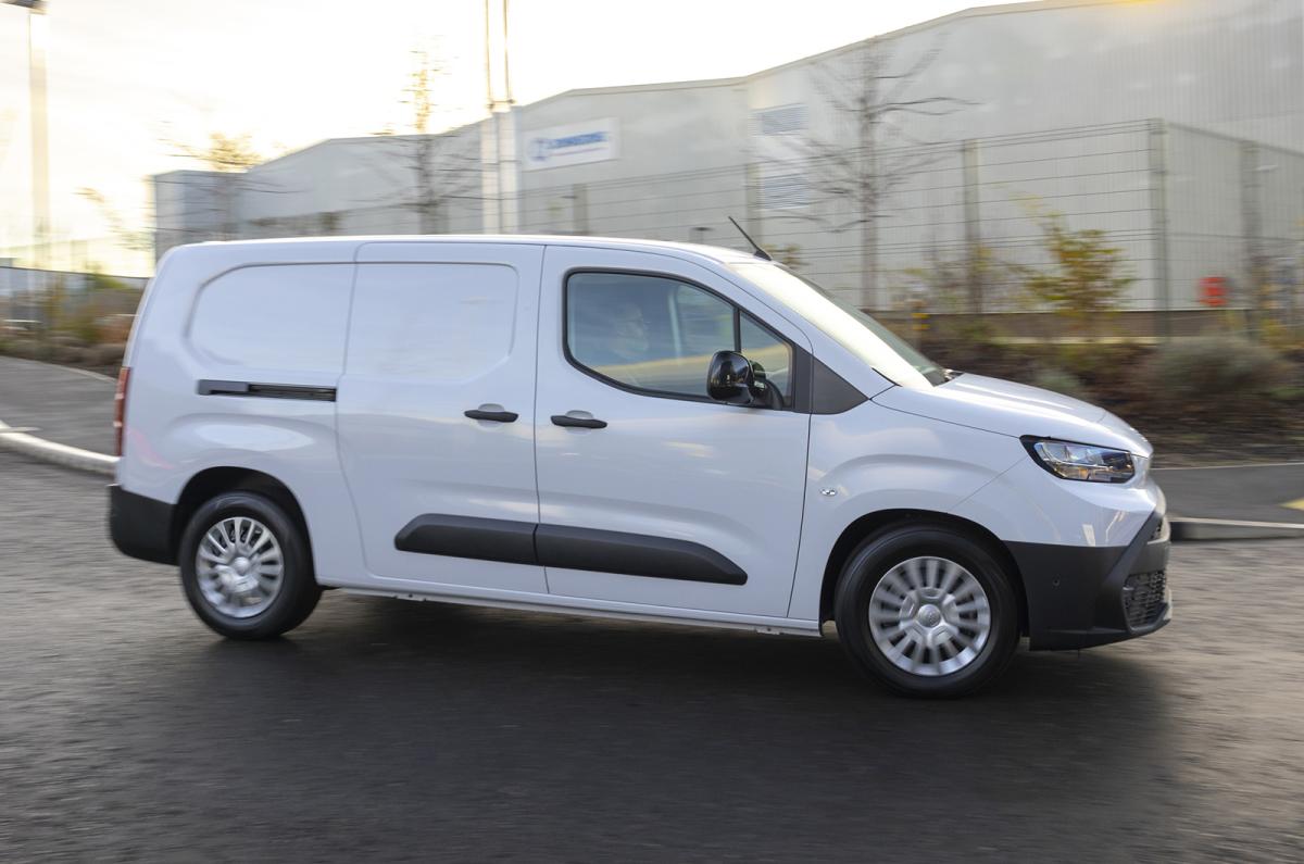Toyota Proace City Electric driving side