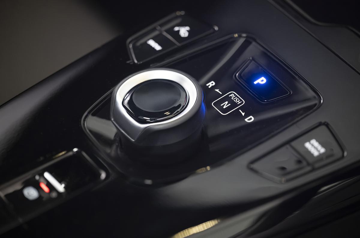 Toyota Urban Cruiser interior detail