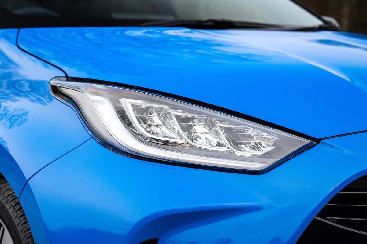 Toyota Yaris headlights detail