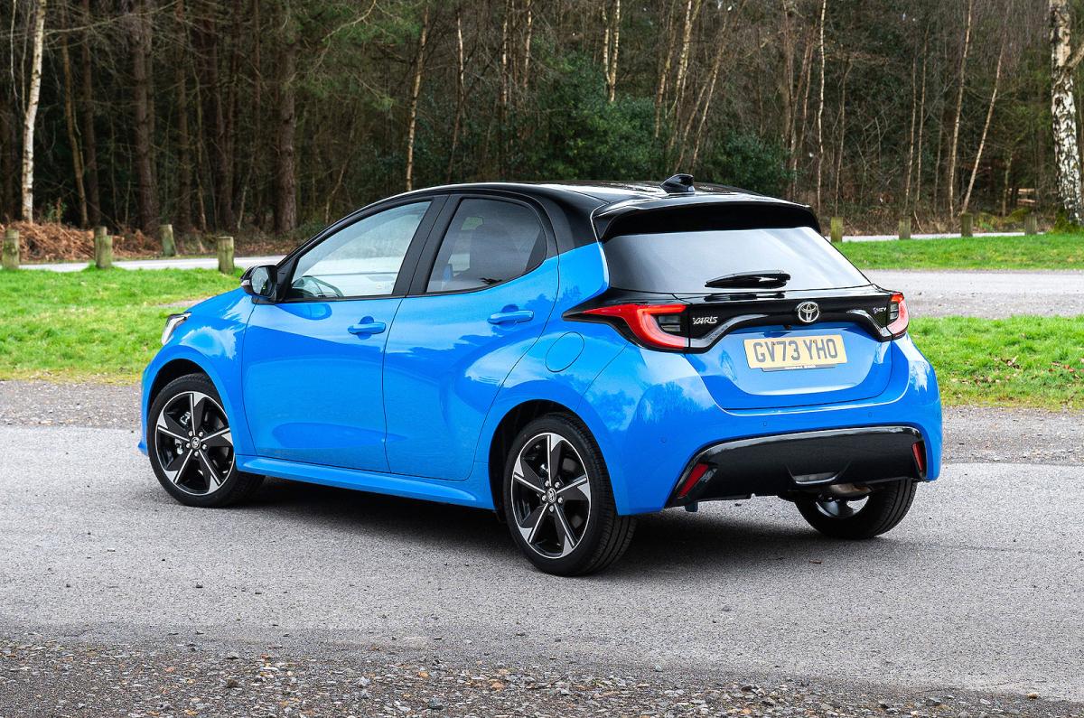 Toyota Yaris rear left static