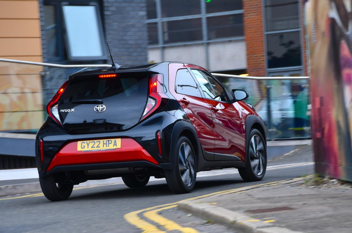 Used Toyota Aygo X 2022-present rear panning