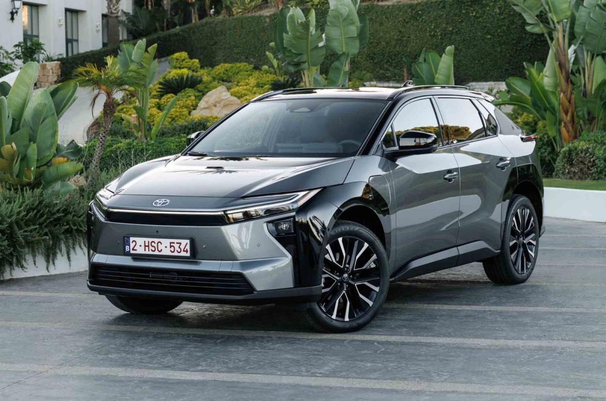 Toyota bZ4X exterior static