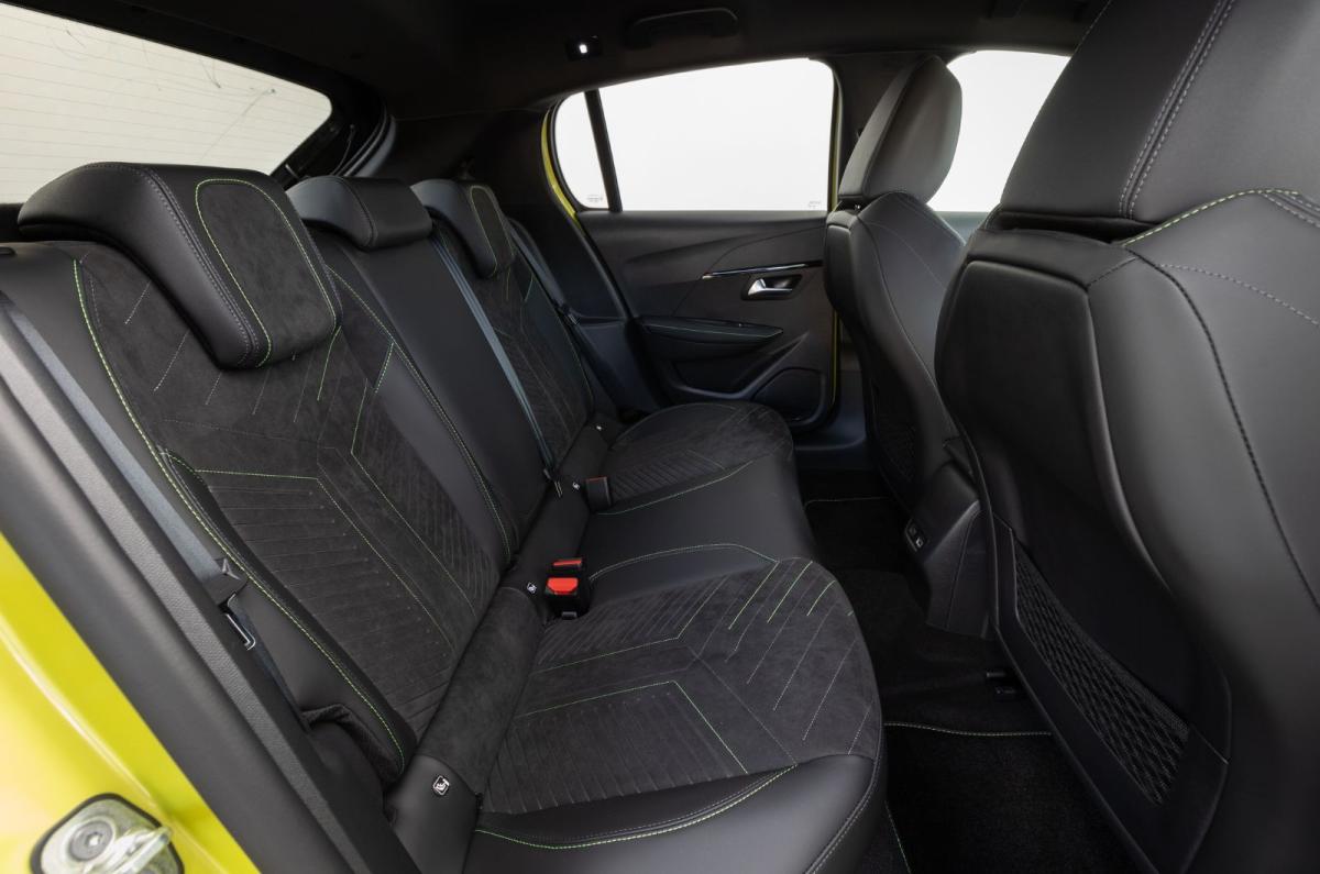 Peugeot e-208 interior rear seats