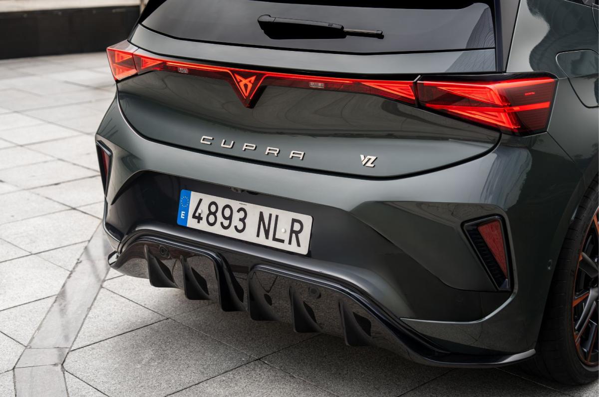 Cupra Born exterior details