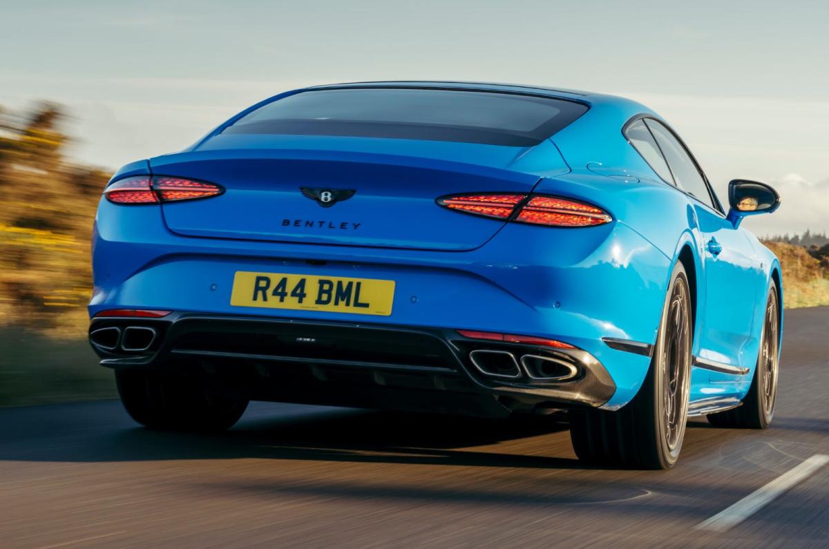 Bentley Continental GT rear dynamic