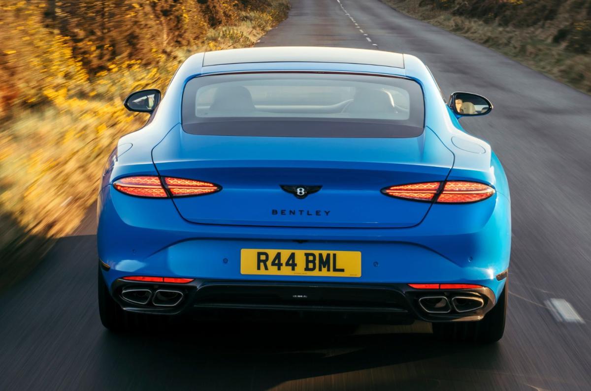 Bentley Continental GT rear dynamic