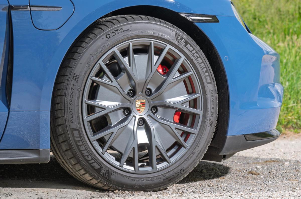 Porsche Taycan Sport Turismo GTS exterior details