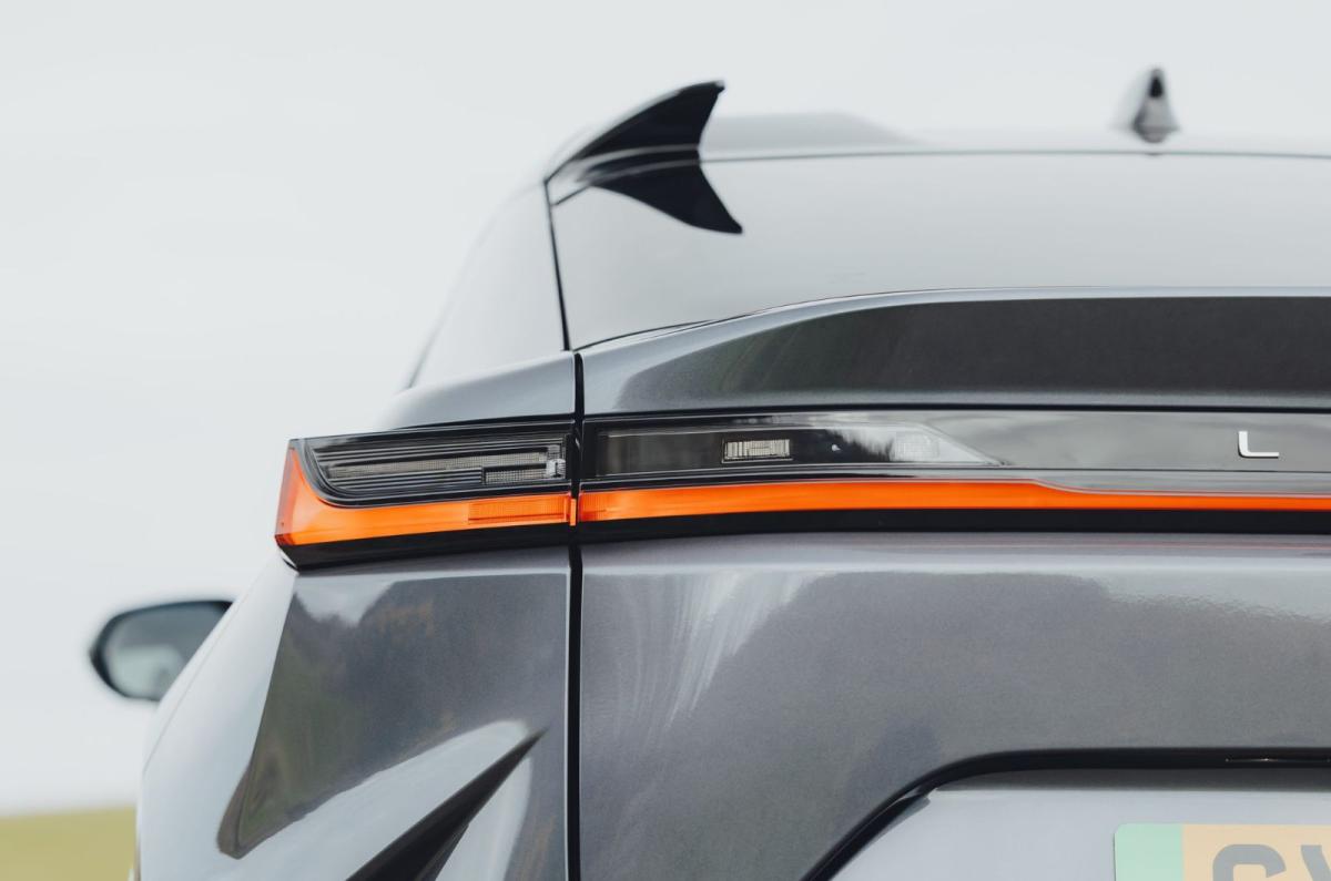 Lexus RZ exterior details