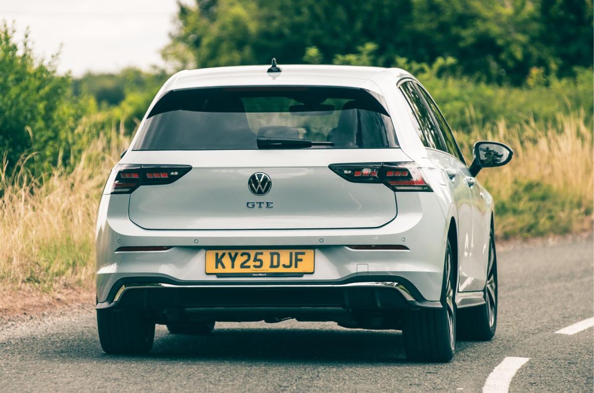 Volkswagen Golf rear dynamic