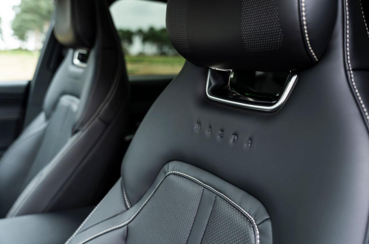Mazda 6e interior details