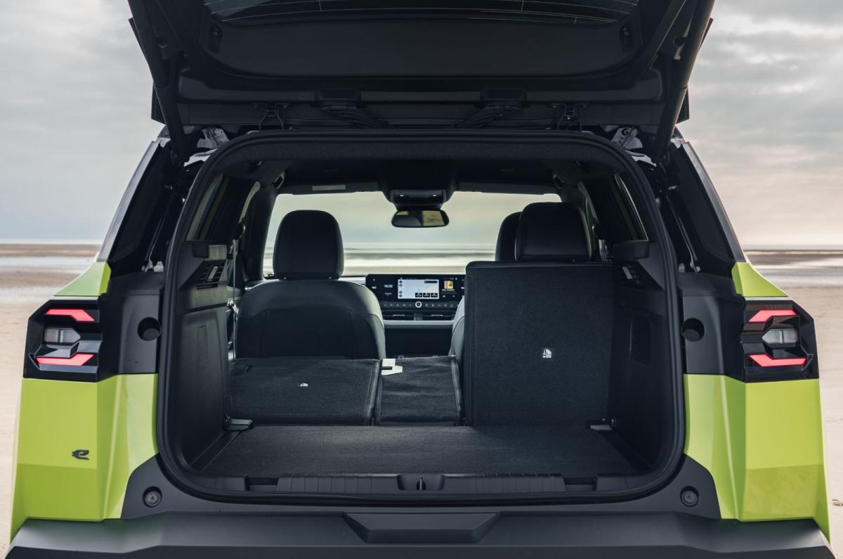 2026 Jeep Compass rear boot