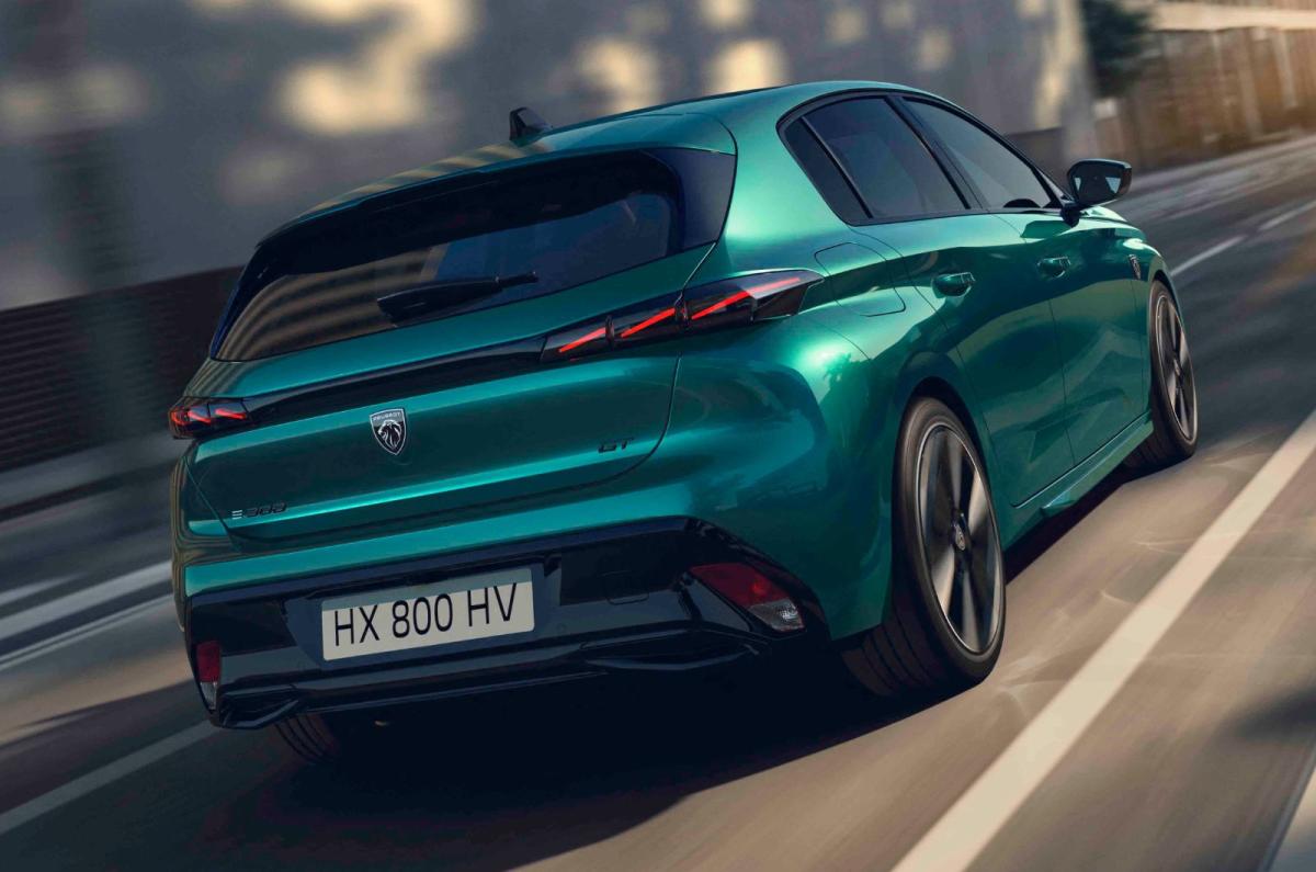 Peugeot 308 hatchback rear dynamic