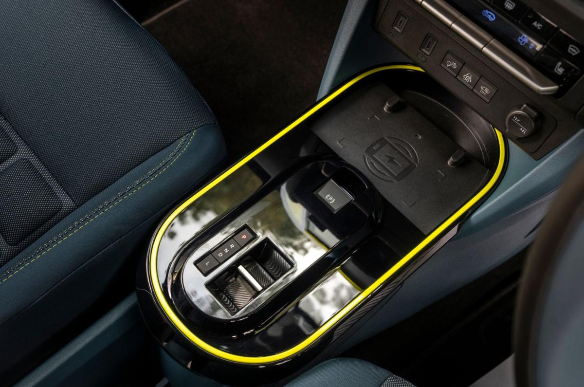 Fiat Grande Panda hybrid interior details
