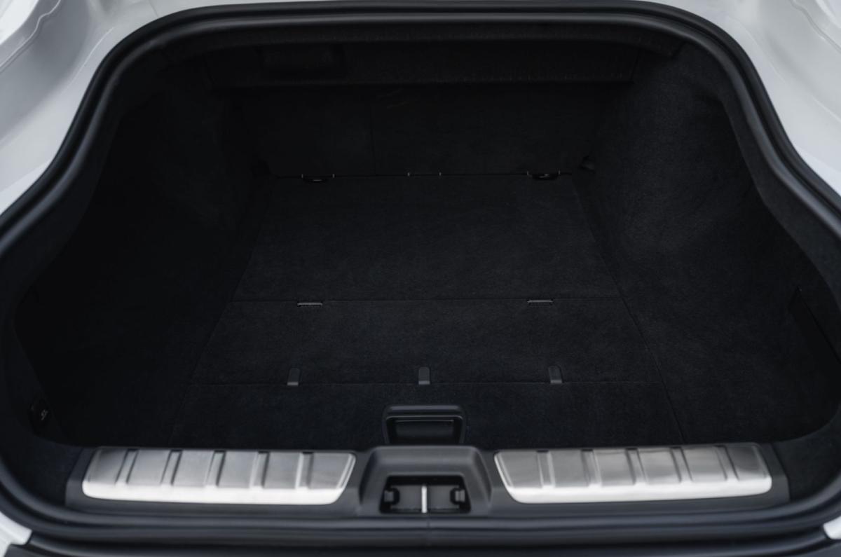 Polestar 5 boot