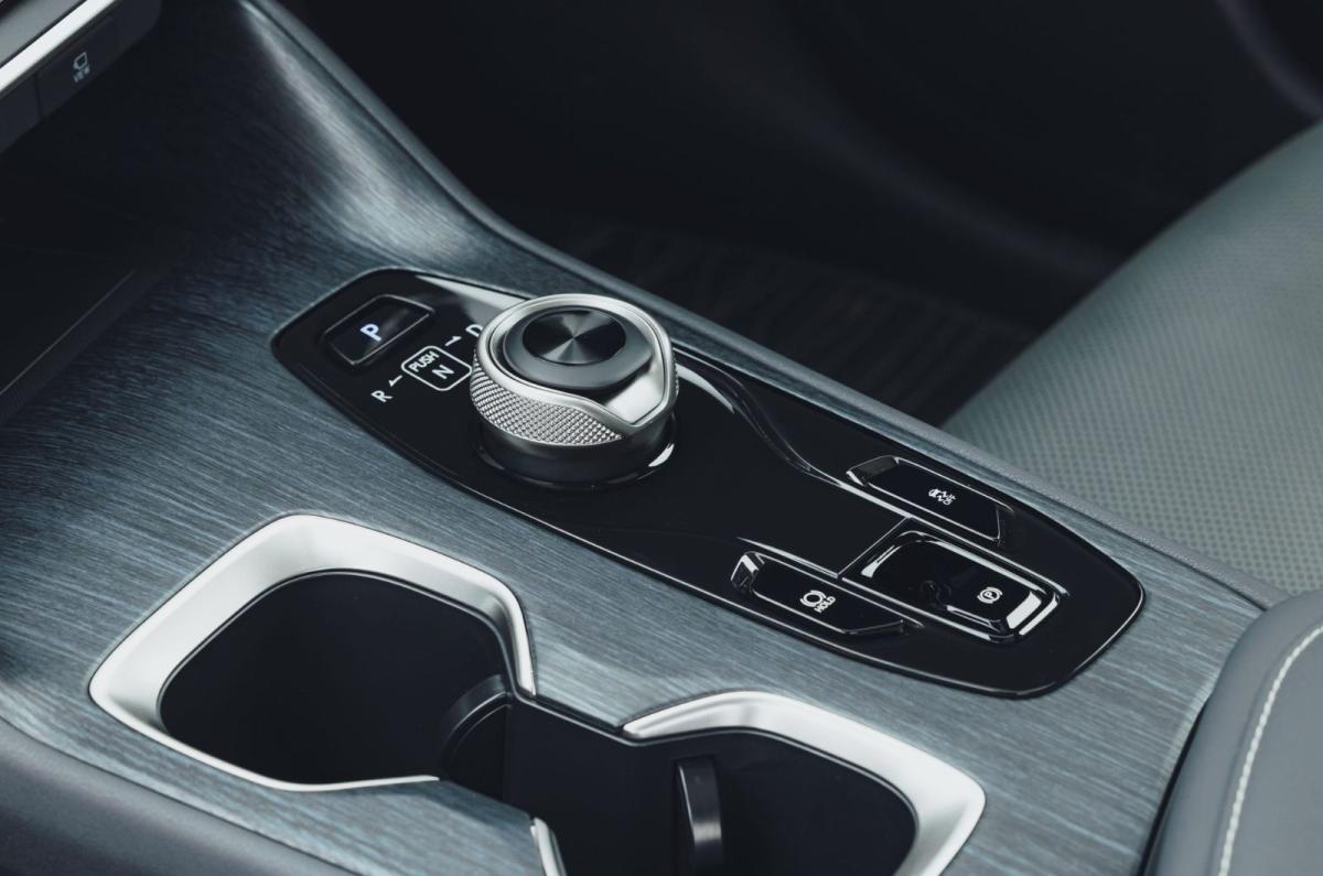 Lexus RZ interior details