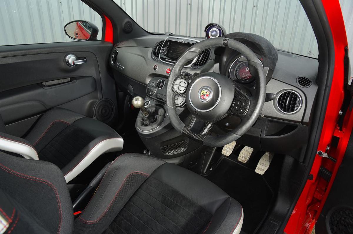 Used Abarth 595 2009-2024 interior