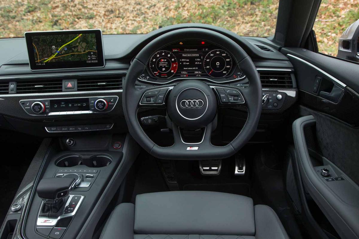 Used Audi A5 Coupé interior