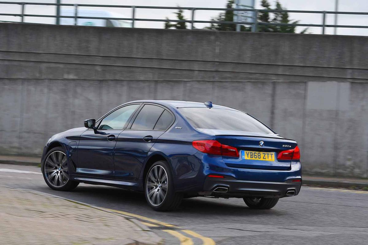 Used BMW 5 Series 2017-2023 rear cornering