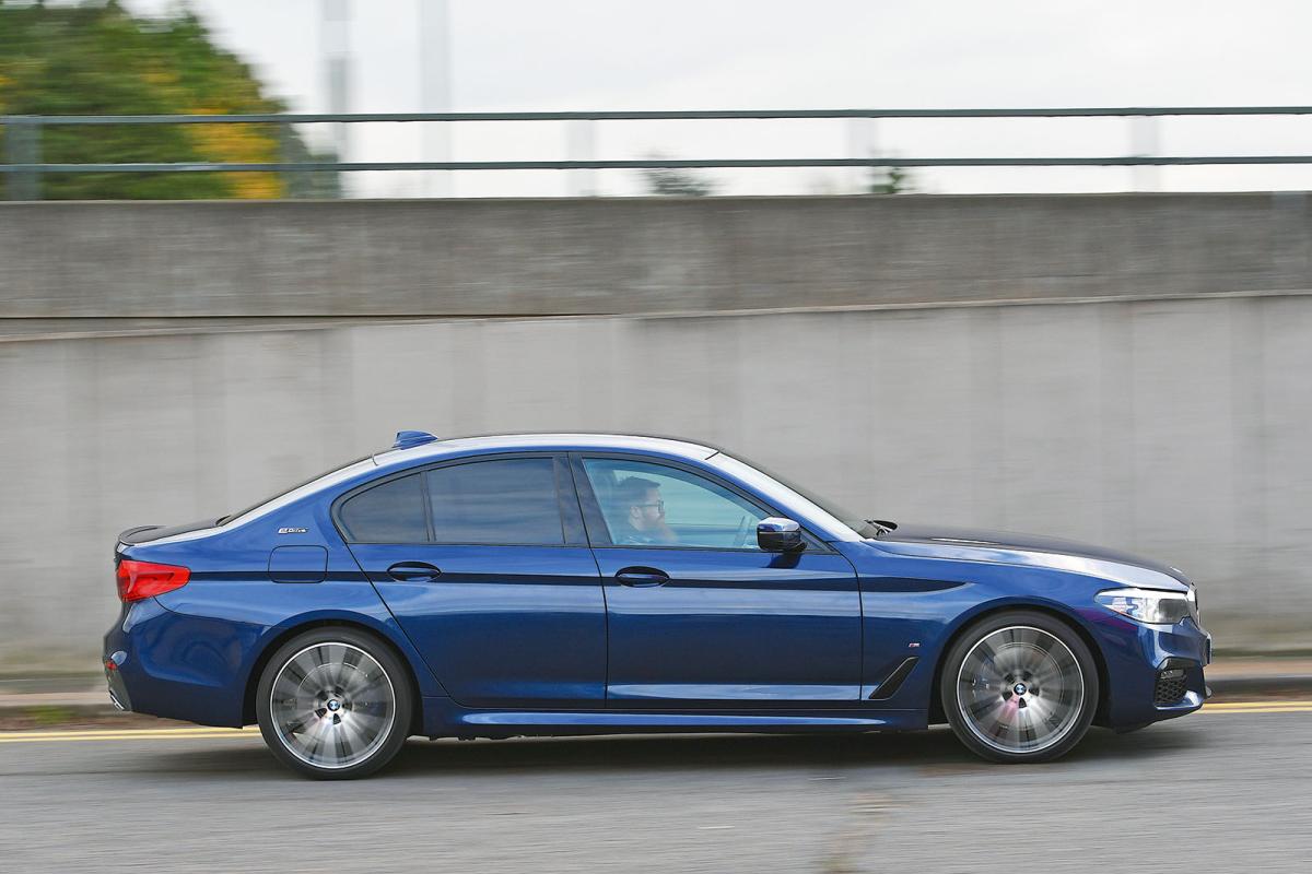 Used BMW 5 Series 2017-2023 side driving