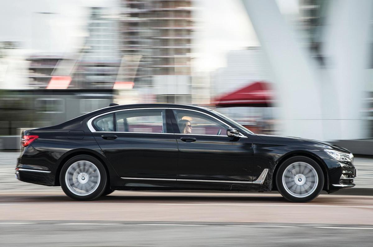 Used BMW 7 Series 2015-2022 side