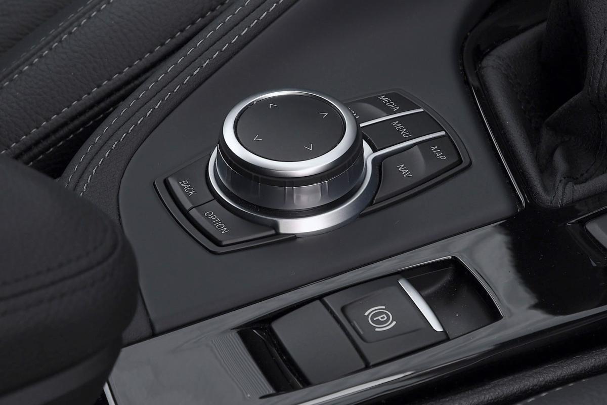 Used BMW X1 2015-2022 controller