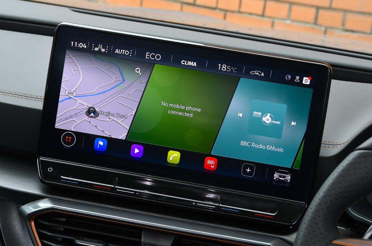 Used Cupra Formentor 2020-present infotainment