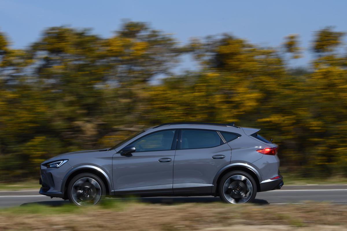 Used Cupra Formentor 2020-present side driving