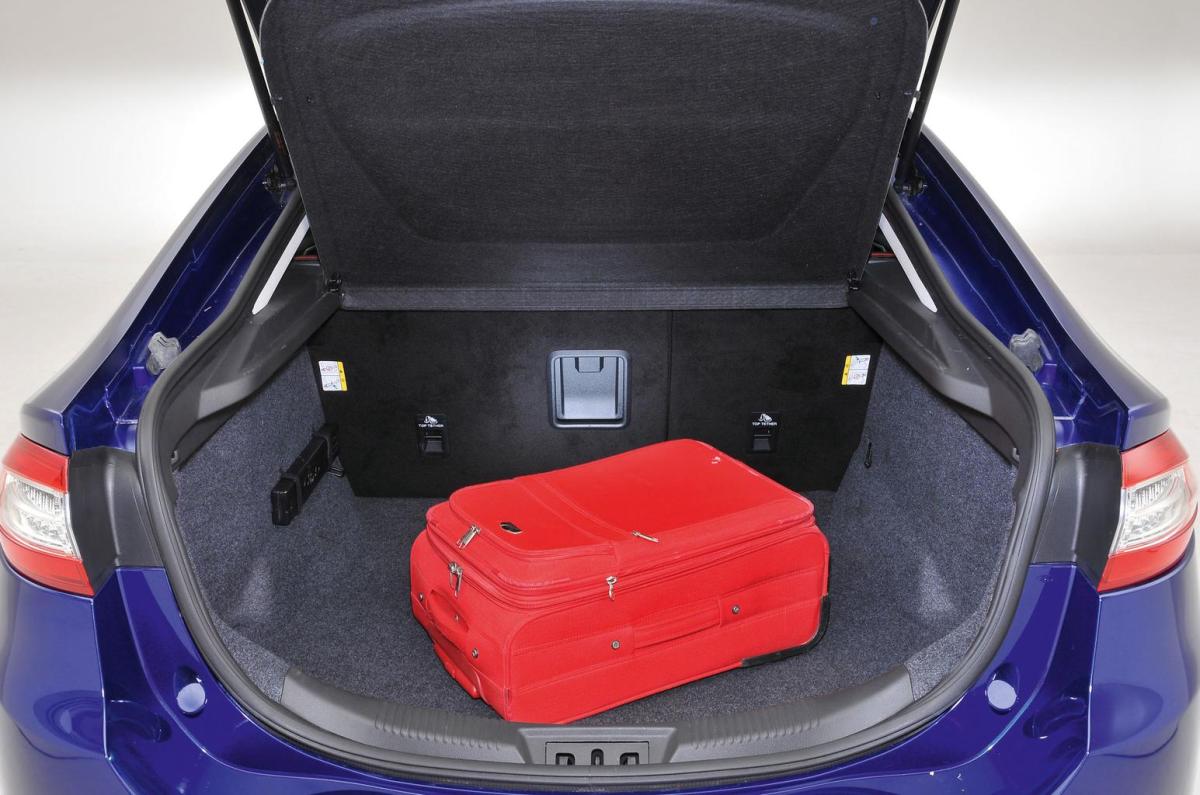Used Ford Mondeo 2014-2022 boot