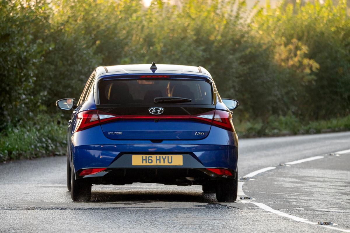 Used Hyundai i20 2020-present rear cornering