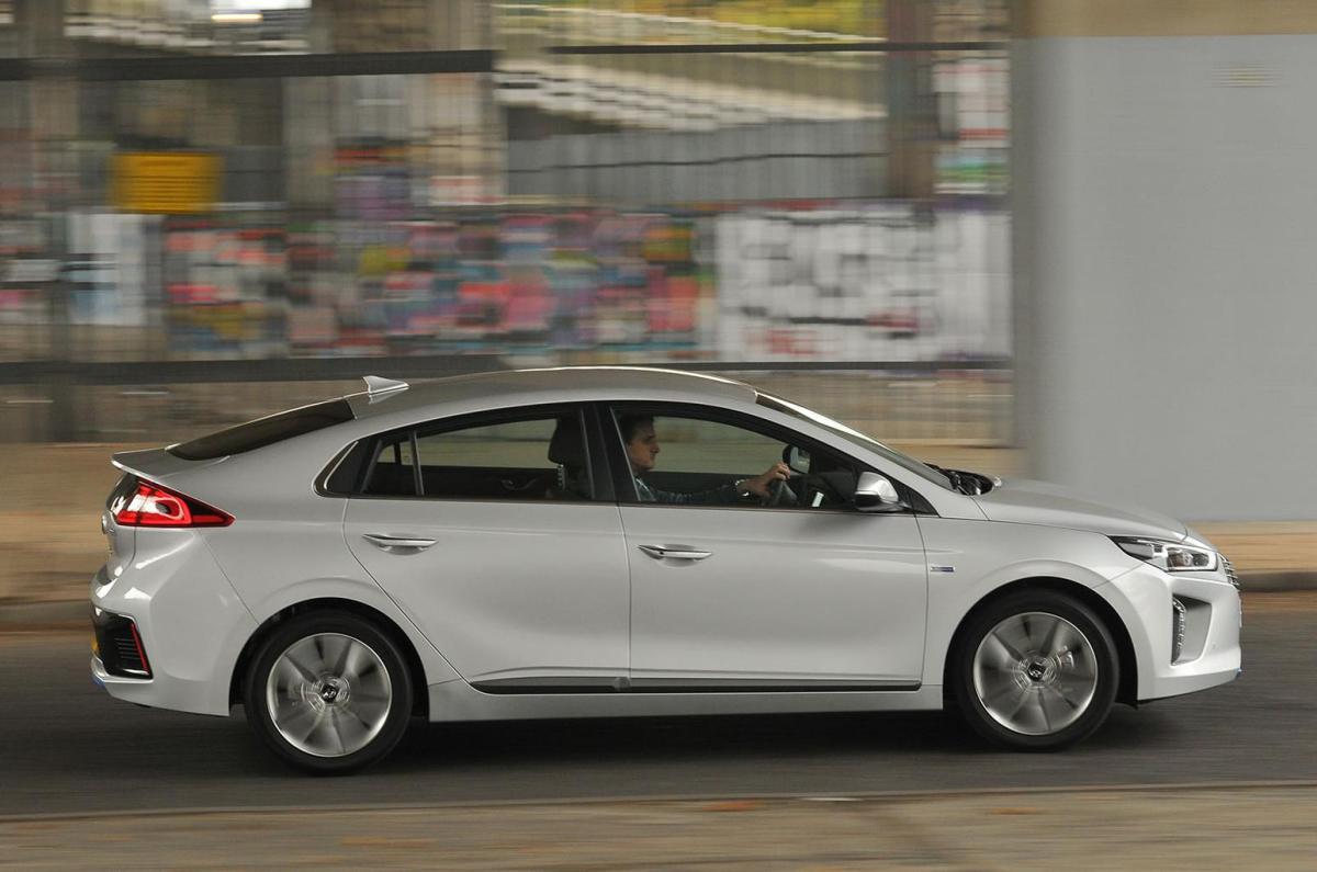 Used Hyundai Ioniq 2017-2022 side