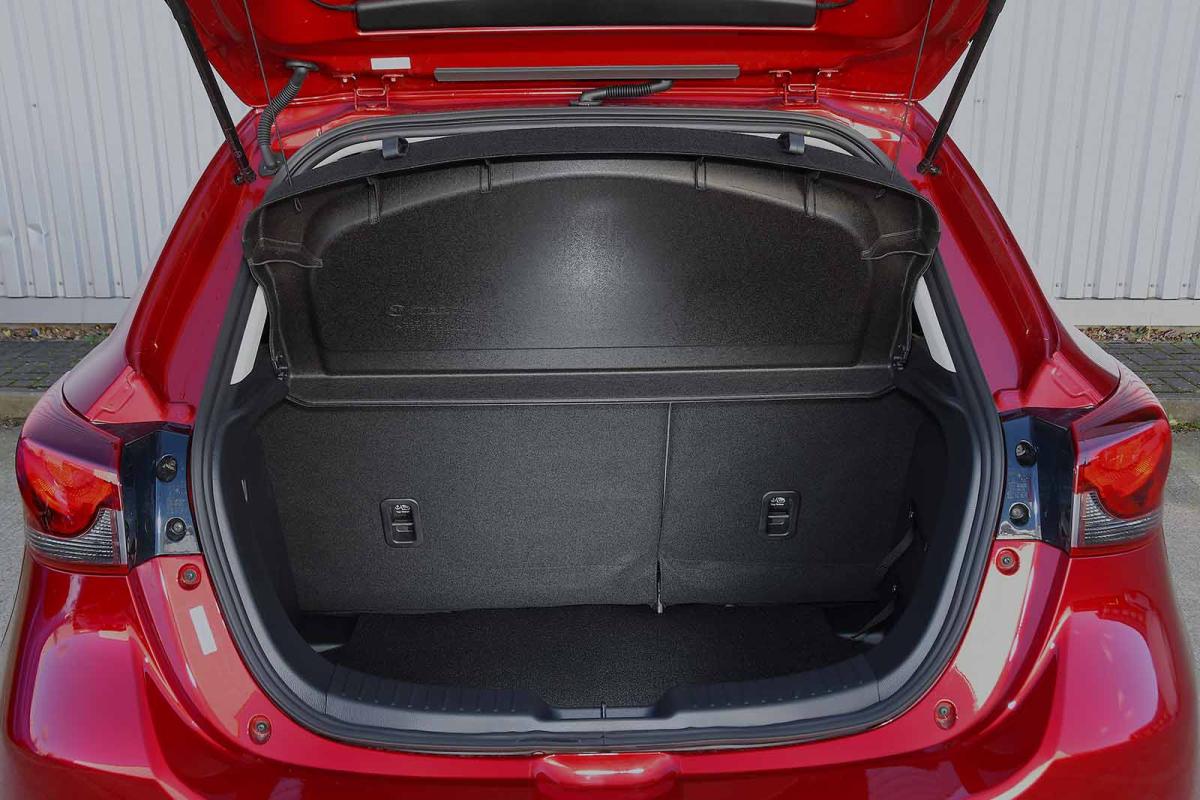 Used Mazda 2 2015-2025 boot open RHD