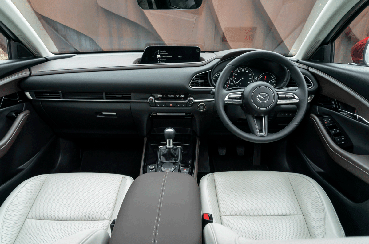 Used Mazda CX-30 2020-present dash