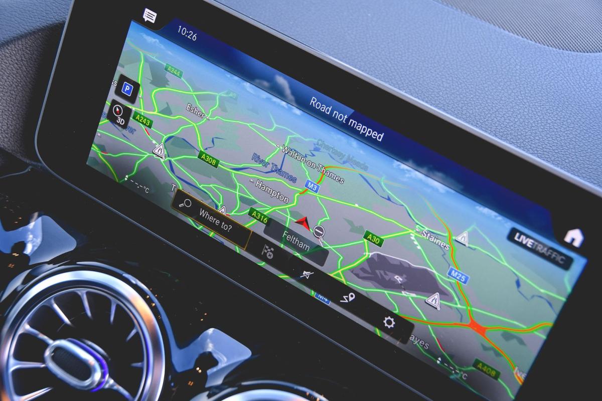 Used Mercedes-Benz B-Class 2019-present infotainment