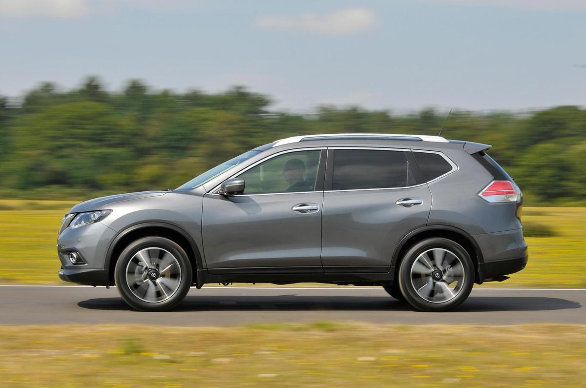 Used Nissan X-Trail 2014-2022 side