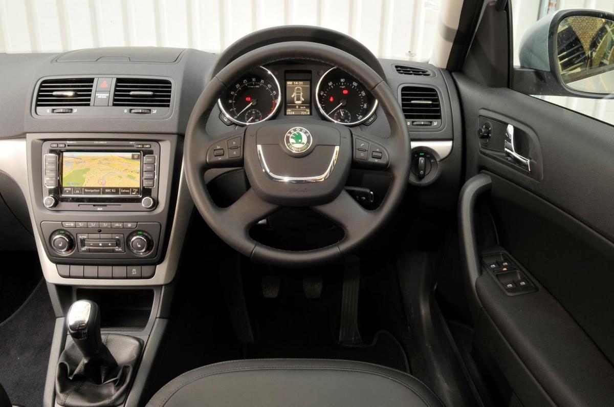 Used Skoda Yeti 09-17 dash