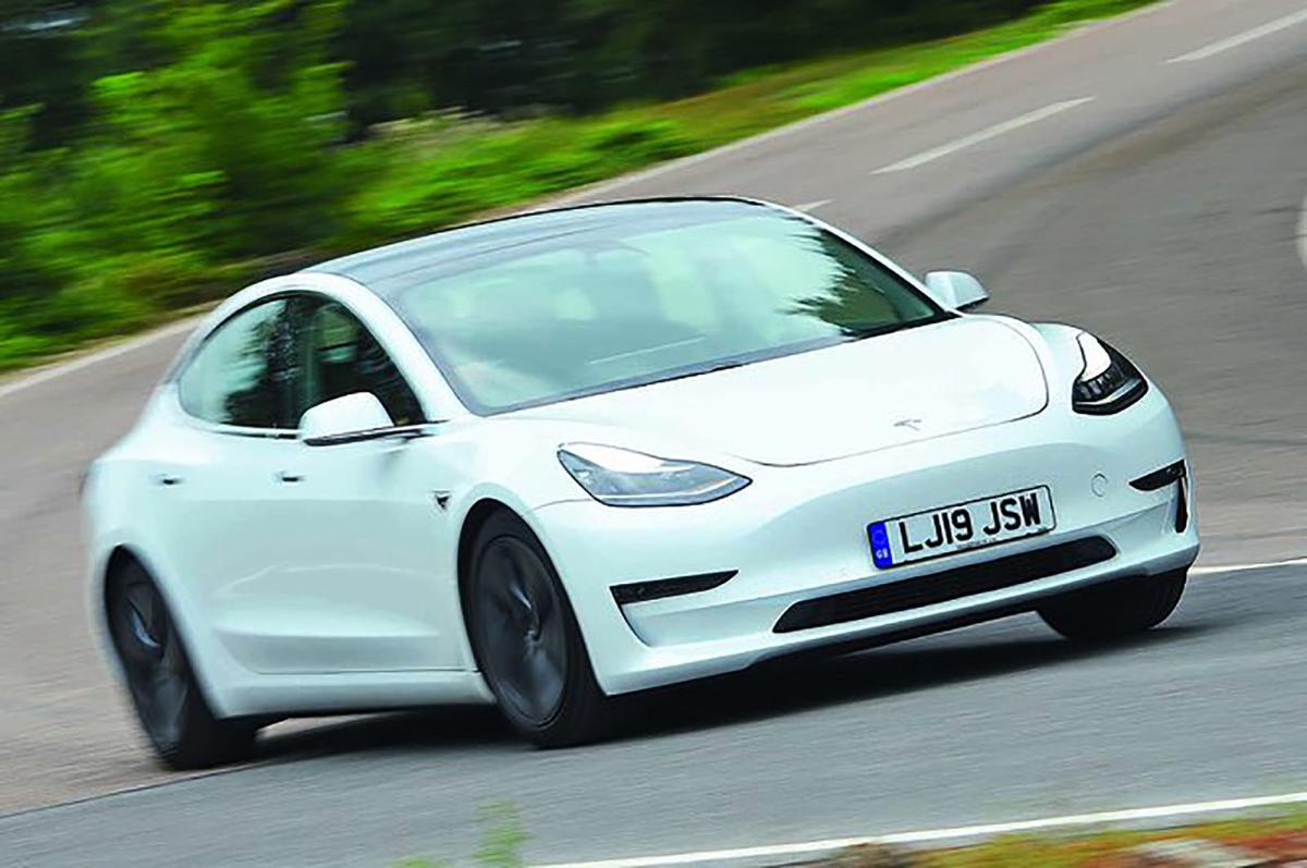 Used Tesla Model 3 2019-present front cornering