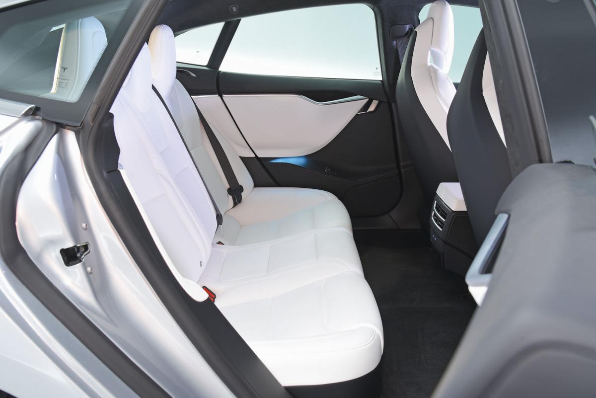 Used Tesla Model S 2014-2021 rear seats