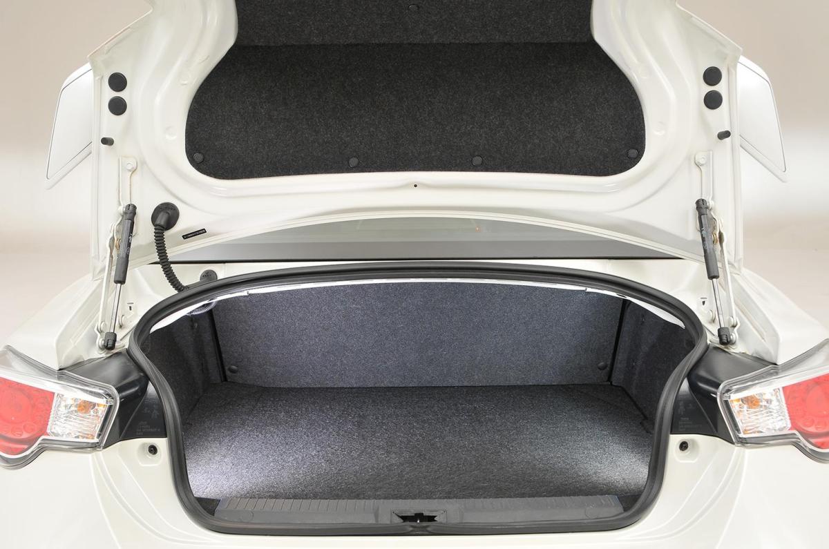 Used Toyota GT86 2012-2021 boot