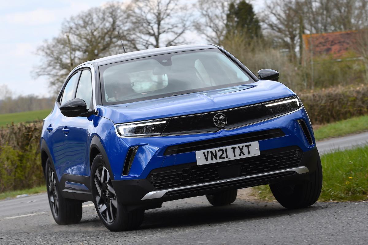 Used Vauxhall Mokka 2021-present front cornering