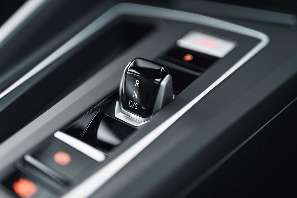 Used Volkswagen Golf GTI 2020-present Centre console