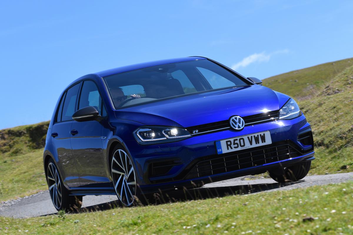 Used Volkswagen Golf R 2016-2020 front cornering 
