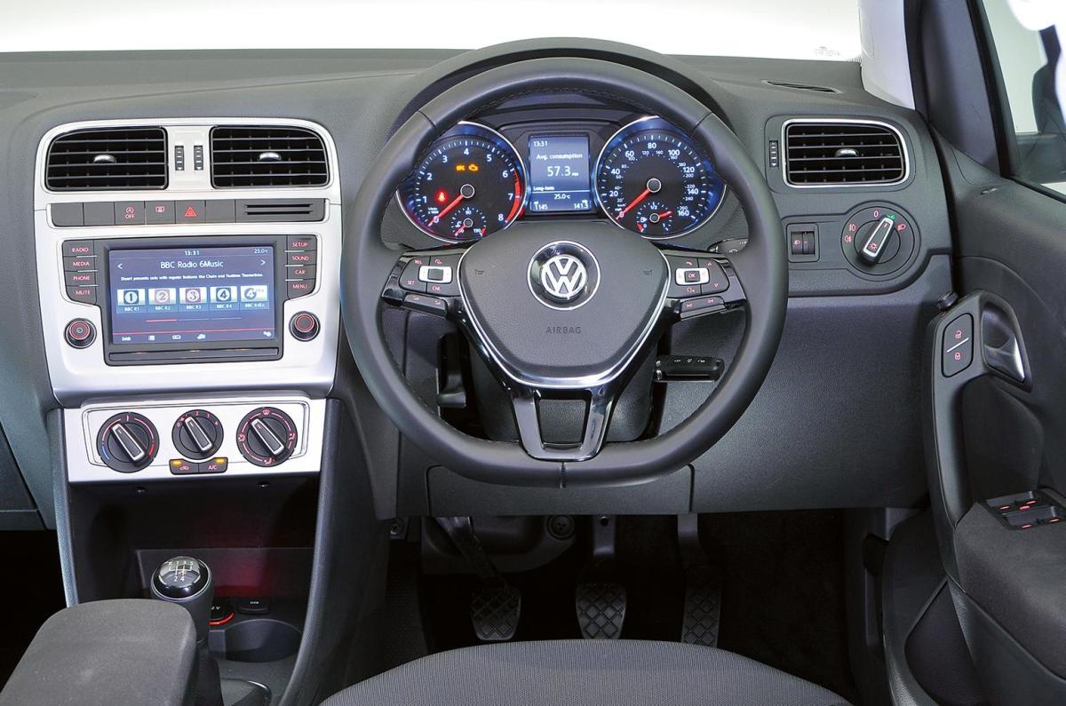 Used Volkswagen Polo Hatchback 2009-2017 dash