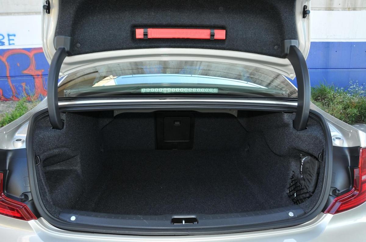 Used Volvo S90 2016-2023 boot